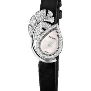 Alternative view of Chanel Plume de CHANEL Jewelry Watch Feather Motif White Gold Black Satin J11762